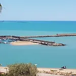 Sullo Scoglio Gela
